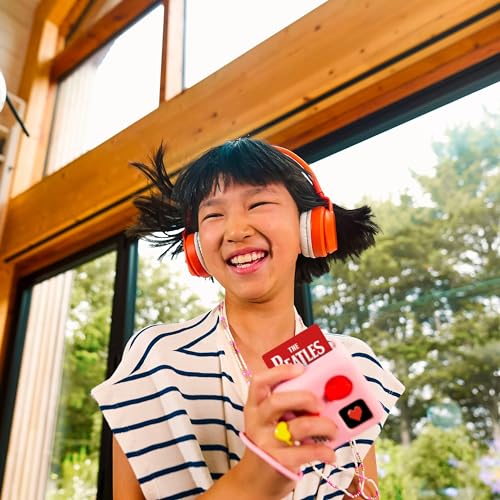 YOTO Disney 5 Minute Marvel Stories: Spider Man – Kids Audio Card for Use with Player & Mini All-in-1 Audio Device, Screen-Free Listening with Fun Stories for Playtime, Bedtime & Travel, Ages 5+